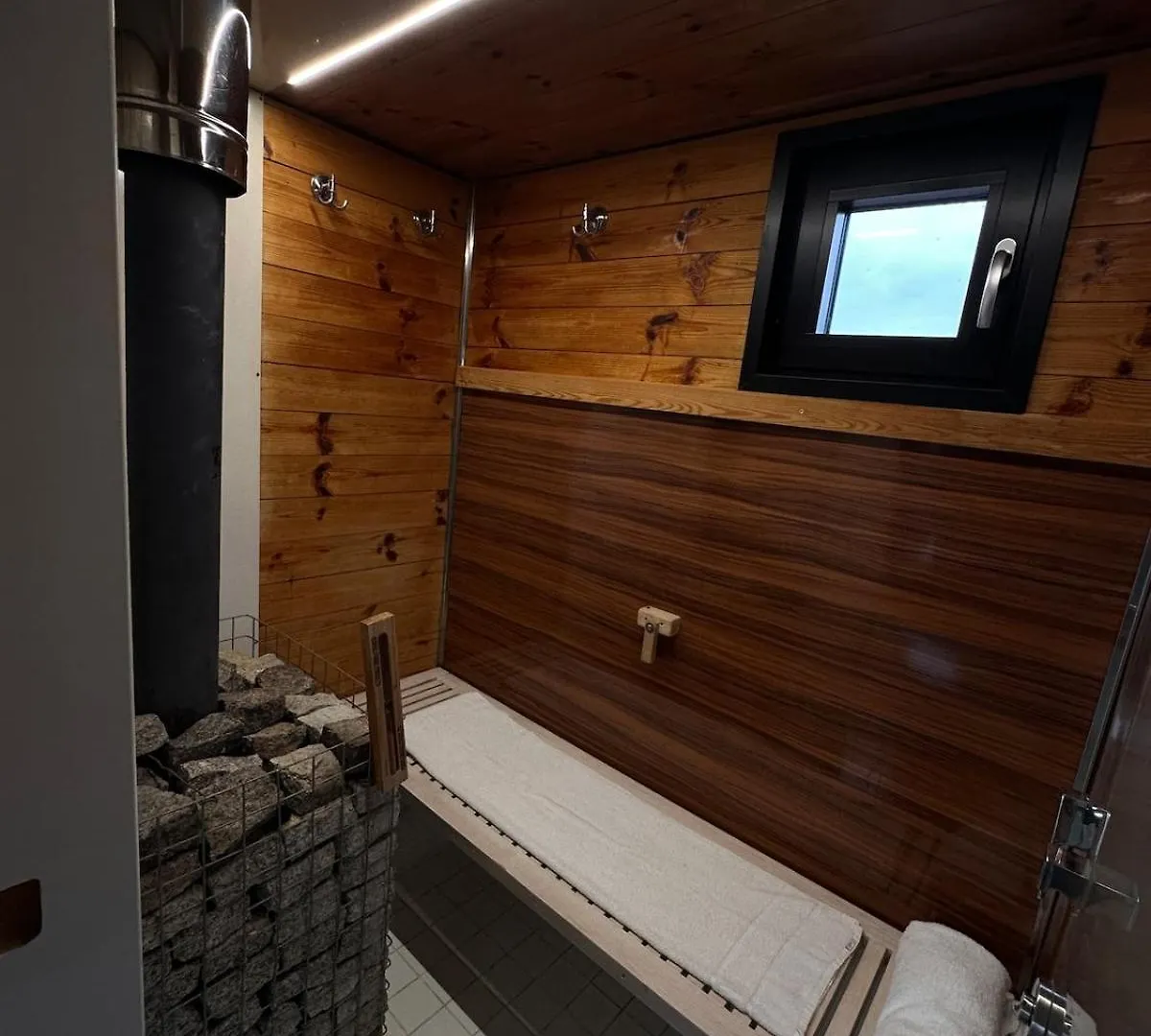 Ruheoase Am Wasser, Sauna-Hausboot In Naturidylle 베를린